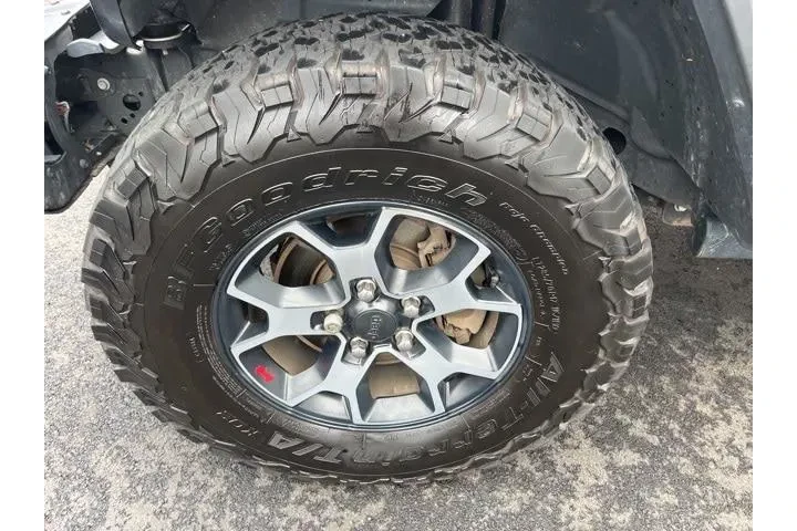 $25719 : Jeep Wrangler Unlimited 2019 image 10