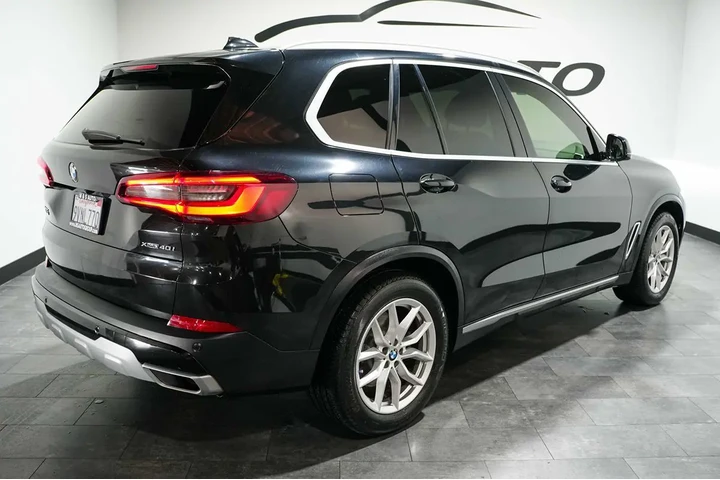 $31499 : 2021 X5 xDrive40i image 5