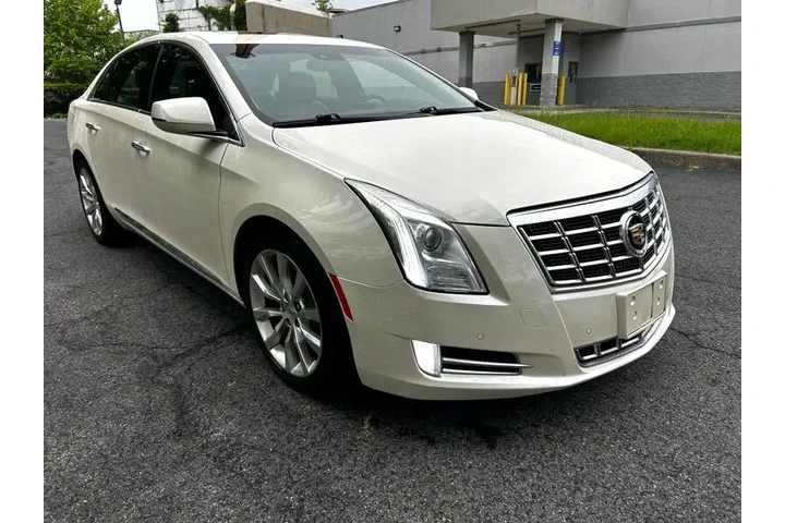 $16999 : 2015 XTS Luxury AWD image 1