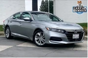 $23985 : Honda Accord 2020 LX 4dr Sed thumbnail