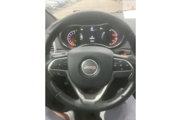 $17990 : Jeep Grand Cherokee 2018 4x4 image 4