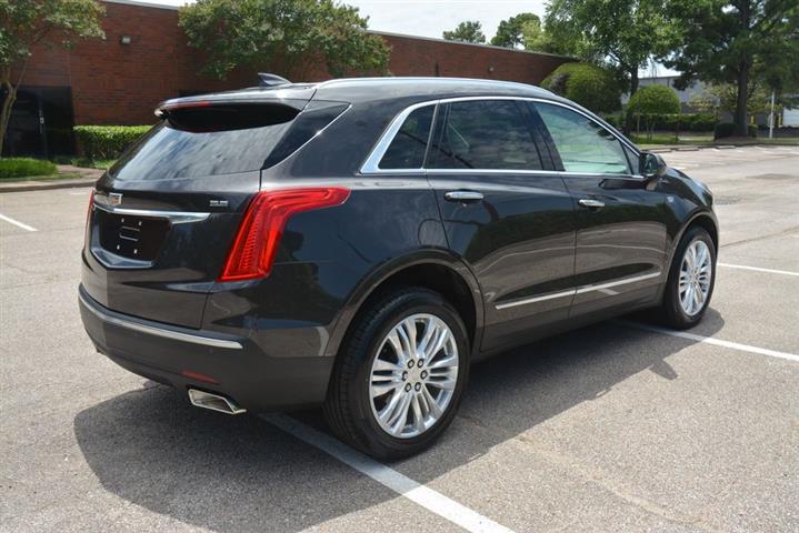 2017 XT5 Premium Luxury image 6