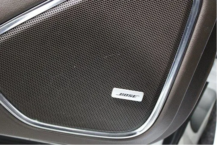 $39982 : GMC Yukon 2019 4x4 Denali 4d image 9