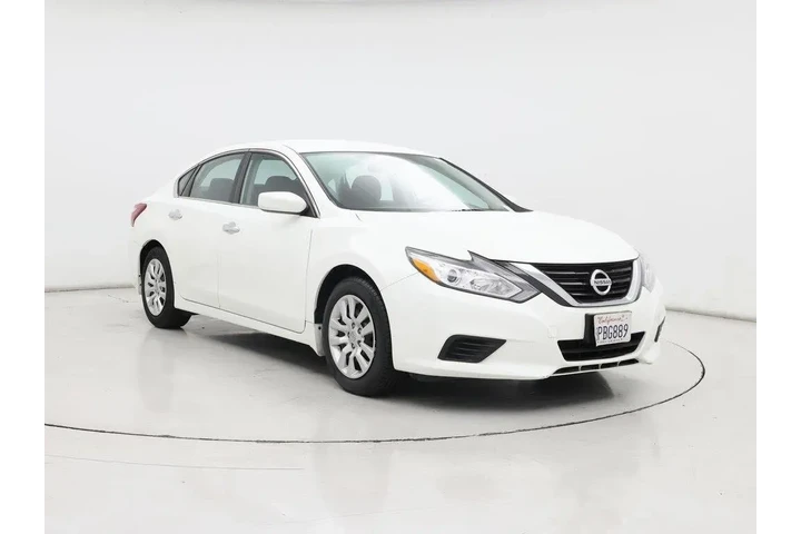$17998 : Nissan Altima 2018 2.5 S 4dr image 1