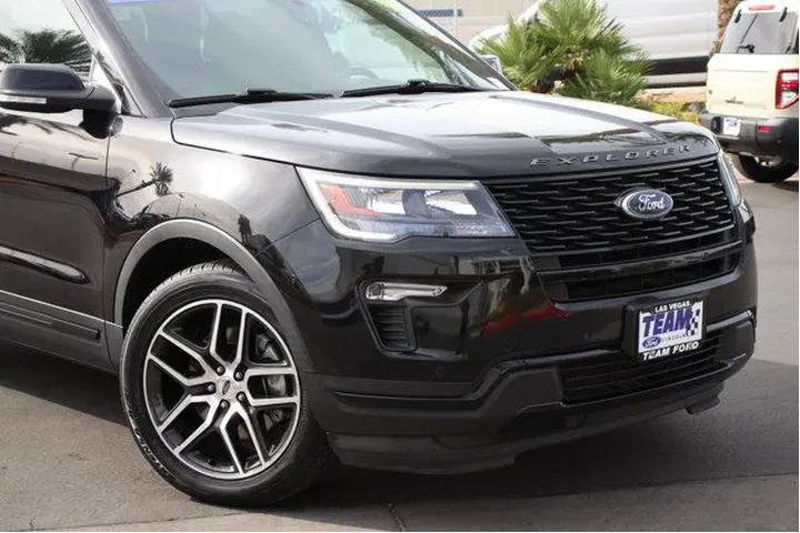 $22042 : Ford Explorer 2019 AWD Sport image 2