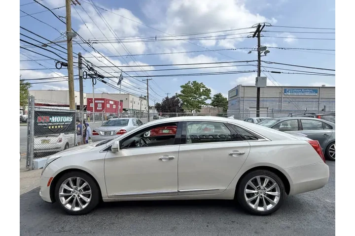 $8399 : 2013 XTS Premium Collection image 7