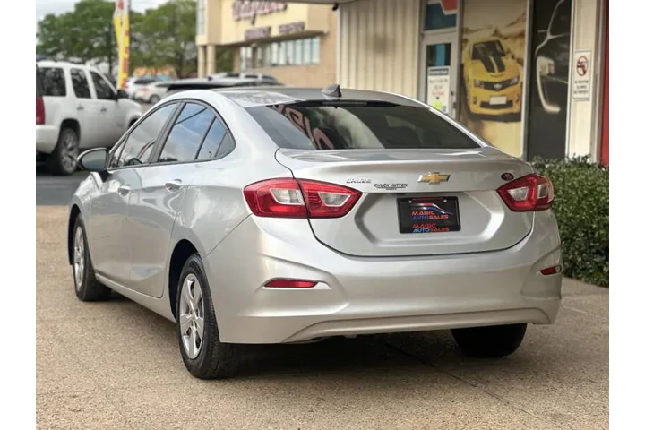 $16499 : 2018 Cruze LS Auto image 7