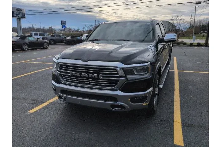 $38875 : Ram 1500 2021 4x4 Laramie 4d image 1