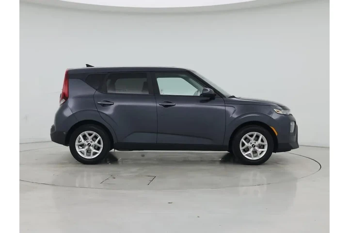 $11998 : Kia Soul 2020 LX 4dr Crossov image 7