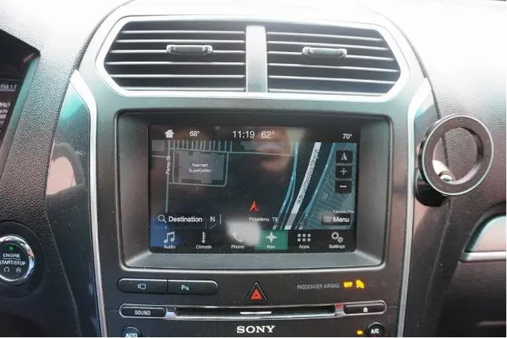 $14888 : Ford Explorer 2017 AWD Sport image 10