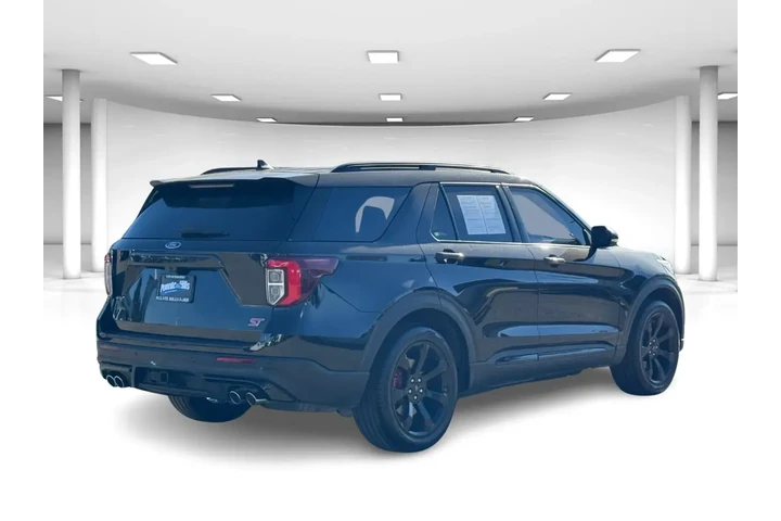 $35799 : Ford Explorer 2023 AWD ST 4d image 4