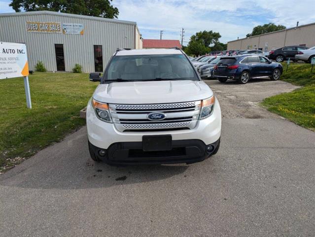 $12900 : 2015 Explorer XLT image 10