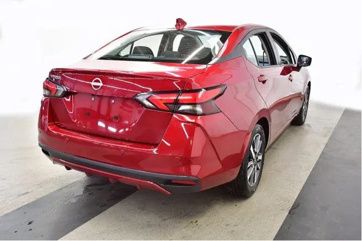 $16994 : Nissan Versa 2025 SV 4dr Sed image 7