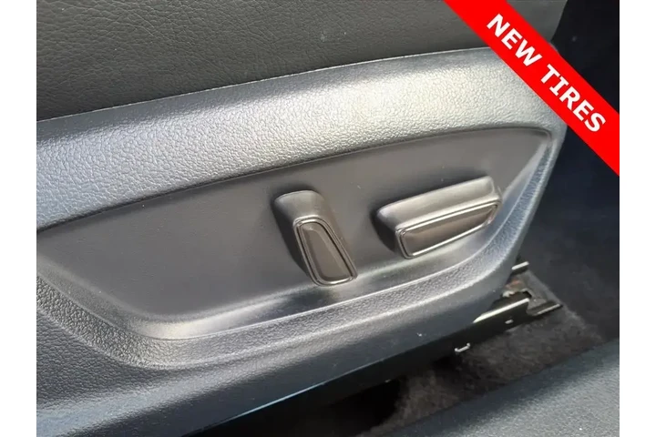 $27899 : Toyota Camry 2023 XSE 4dr Se image 6