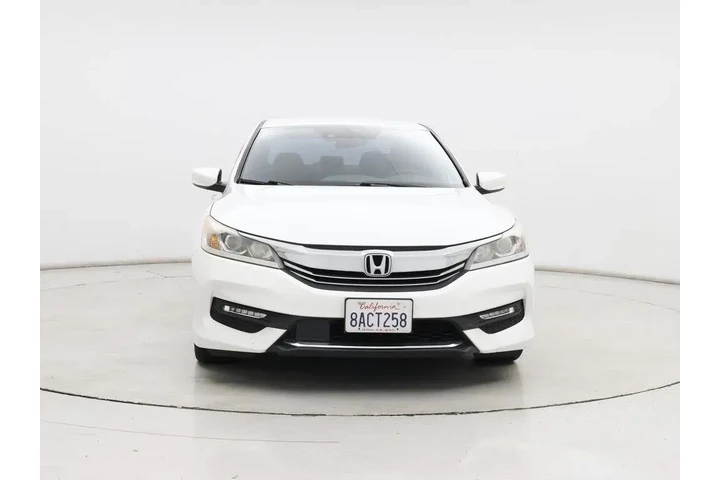 $18998 : Honda Accord 2017 Sport 4dr image 5