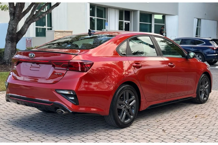$12500 : *Kia Forte GT-Line 2021* image 7
