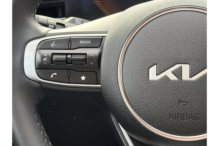 $31980 : Kia K5 2026 GT-Line 4dr Seda image 10