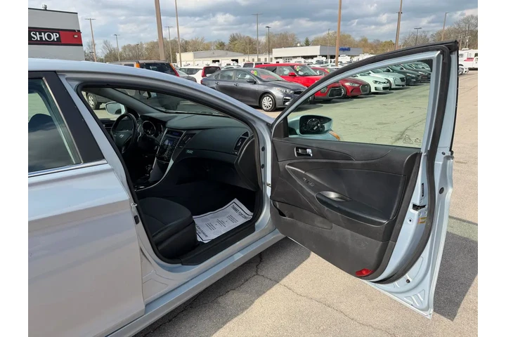 $6980 : 2013 Sonata 4dr Sdn 2.4L Auto image 8