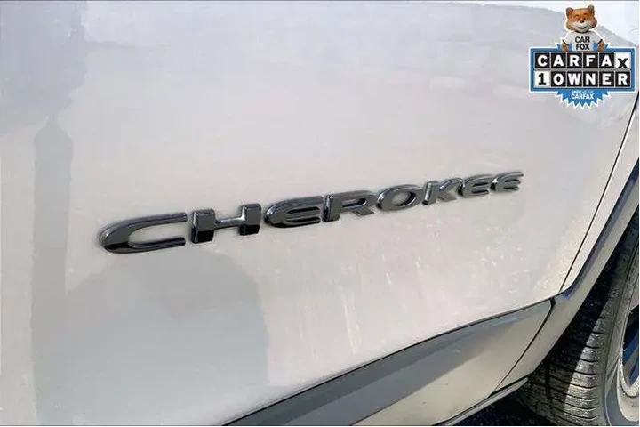 $12985 : Jeep Cherokee 2018 Tech Conn image 8