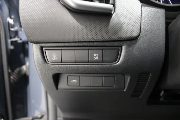 $30959 : Mazda CX-50 2025 AWD 2.5 S P image 8