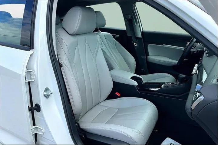 $26995 : Acura Integra 2023 4dr Liftb image 7