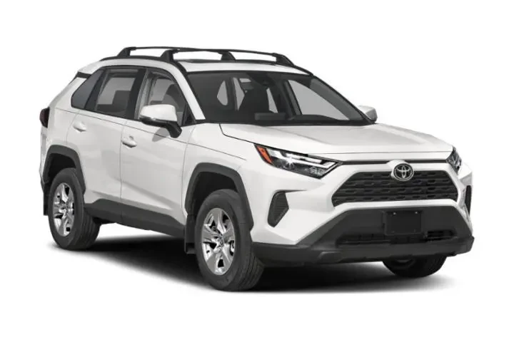 $29987 : Toyota RAV4 2022 AWD XLE Pre image 6
