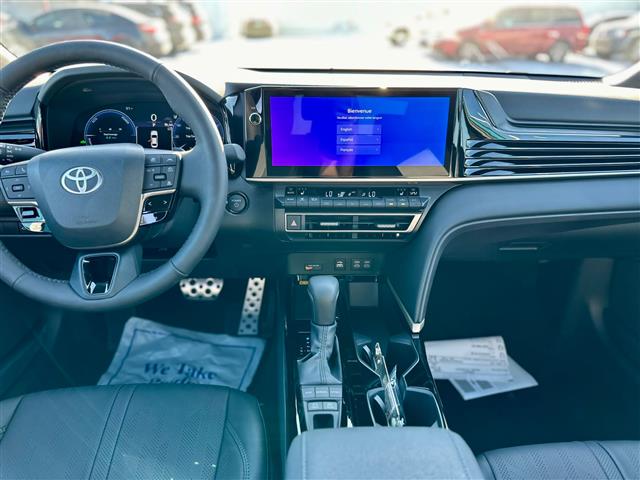 $35990 : Se vende Toyota Camry 2025 image 8