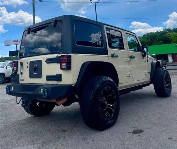 $12900 : 2011 Wrangler Unlimited Sahara image 6