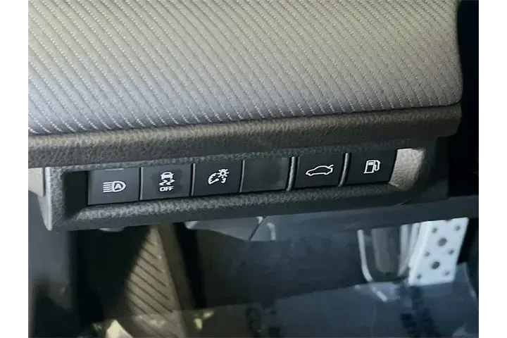 $34900 : Toyota Camry 2026 SE 4dr Sed image 10