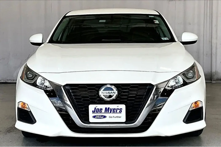 $13599 : Nissan Altima 2020 2.5 S 4dr image 3
