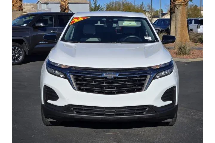 $21448 : Chevrolet Equinox 2024 LS 4d image 8