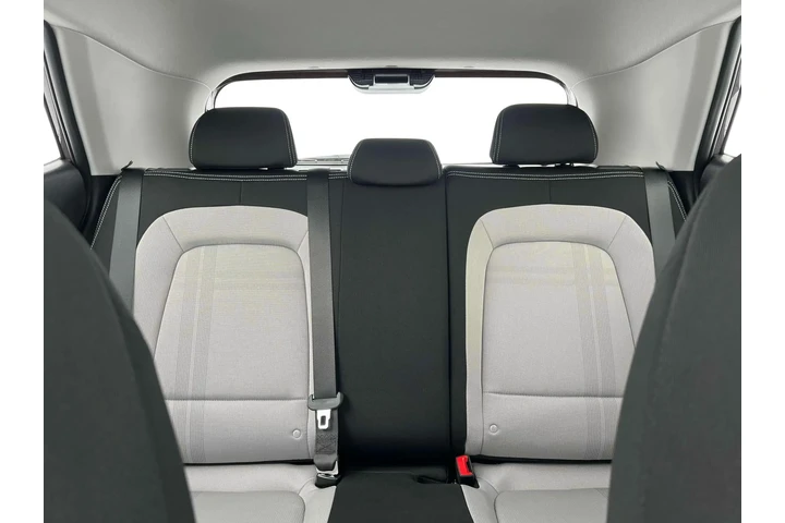 $22995 : Hyundai VENUE 2025 SEL 4dr C image 9