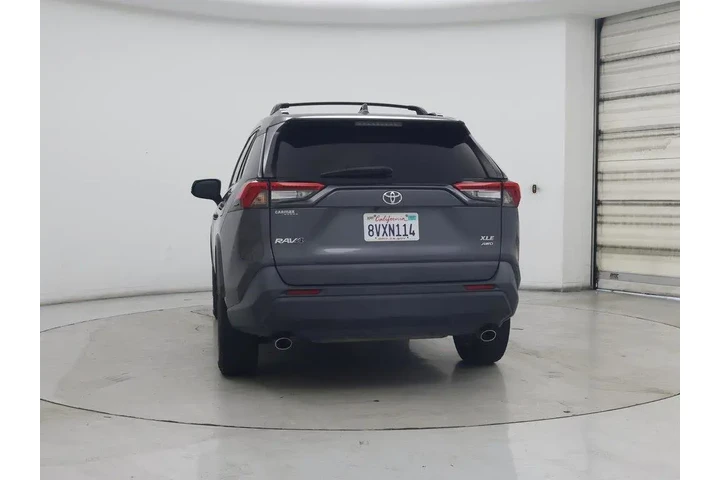 $25998 : Toyota RAV4 2021 AWD XLE 4dr image 6