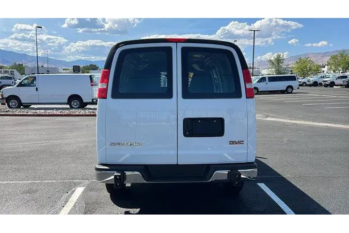 $27984 : GMC Savana 2023 2500 3dr Car image 6