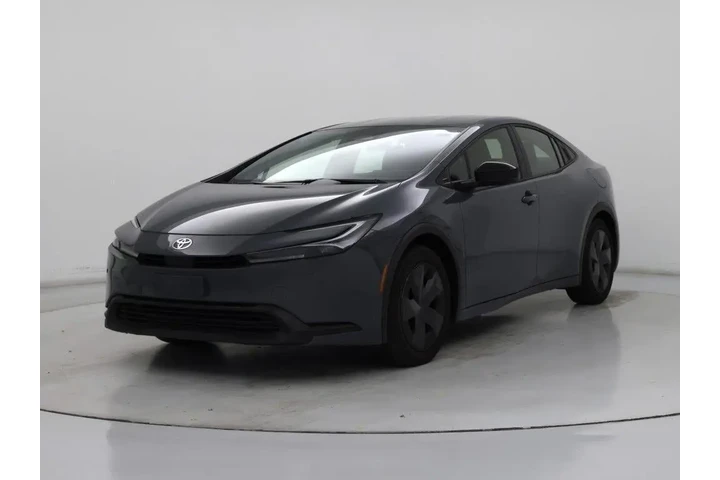 $29998 : Toyota Prius 2024 LE 4dr Hat image 4