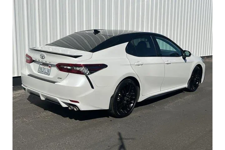 $23994 : Toyota Camry 2022 XSE 4dr Se image 6