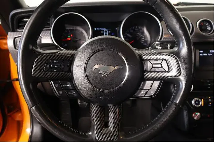 $34129 : Ford Mustang 2020 GT 2dr Fas image 3