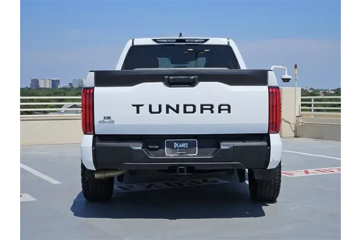 $39998 : Toyota Tundra 2024 4x4 SR5 4 image 6
