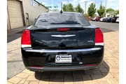 $17292 : 2017 300 C RWD thumbnail