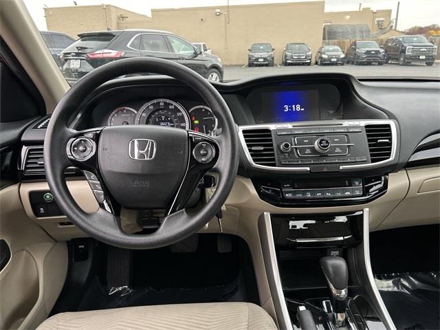 $16996 : Pre-Owned 2017 Accord LX image 5