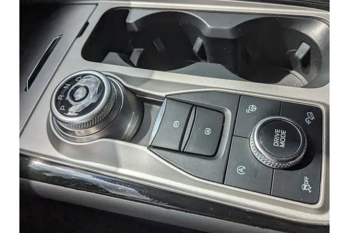 $39992 : Ford Explorer 2023 AWD ST 4d image 5