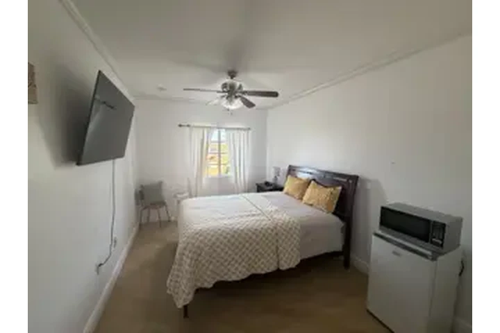 $800 : Rento habitacion image 1