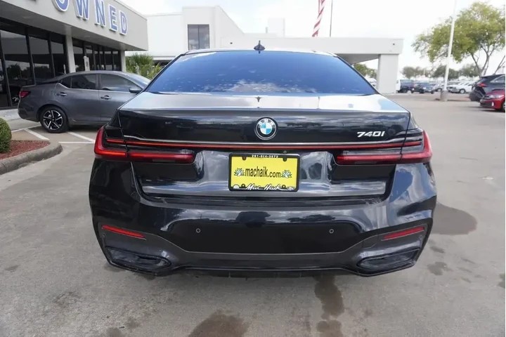 $29988 : BMW 7 Series 2020 740i 4dr S image 5
