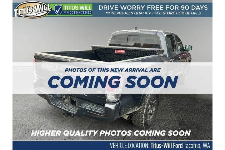 $31988 : Toyota Tacoma 2022 4x4 SR5 V image 4