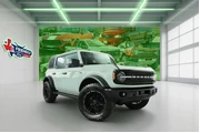 Ford Bronco 2023 4x4 Base Ad
