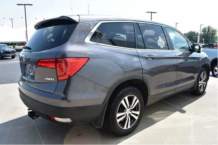 $14700 : Honda Pilot 2018 AWD EX 4dr image 5