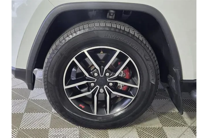 $18900 : Jeep Grand Cherokee 2021 4x4 image 5