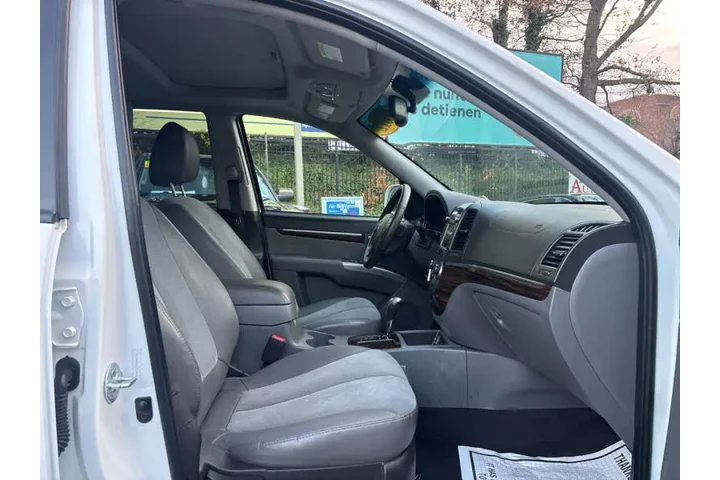 $6499 : 2012 Santa Fe SE image 9