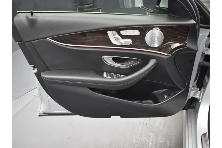 $23495 : Mercedes-Benz E-Class 2019 A image 9