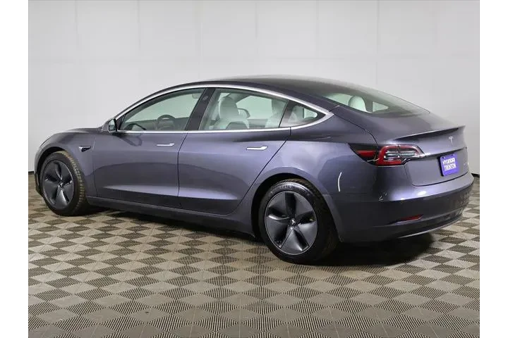 $21599 : Tesla Model 3 2020 AWD Long image 10